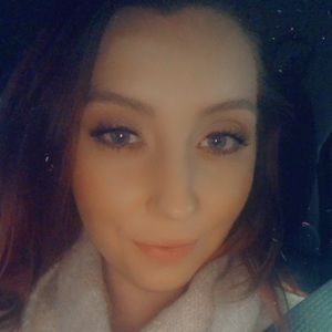 Meet your Posher, Catherine